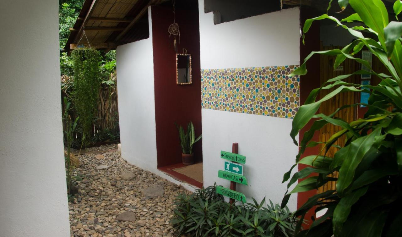 Hostal Corazon De Tagua Palomino Exterior photo