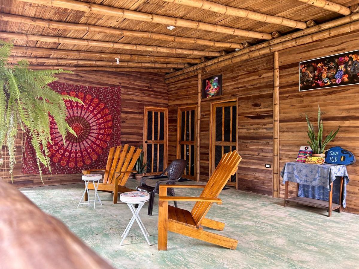 Hostal Corazon De Tagua Palomino Exterior photo